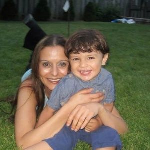 Meet your Posher, Sara